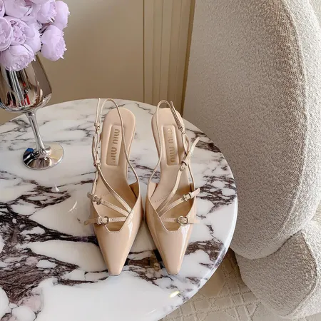 ミュウミュウ サンダル