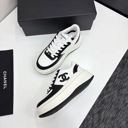 シャネル カジュアルシューズ