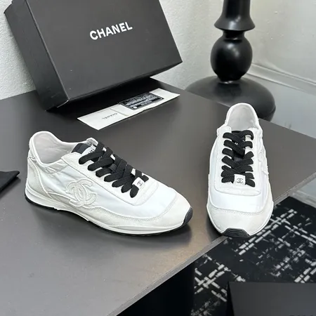 シャネル スニーカー
