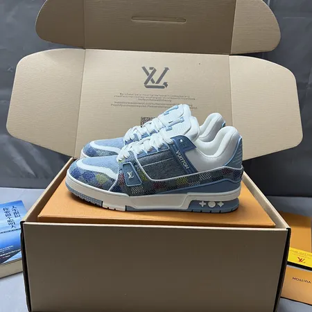 ルイヴィトン カジュアルシューズ