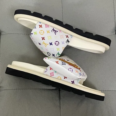 ルイヴィトン スリッパ