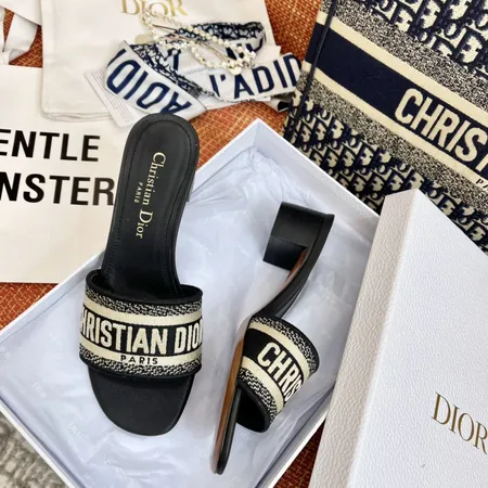 ディオール サンダル