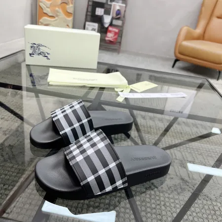 バーバリー ス スリッパ