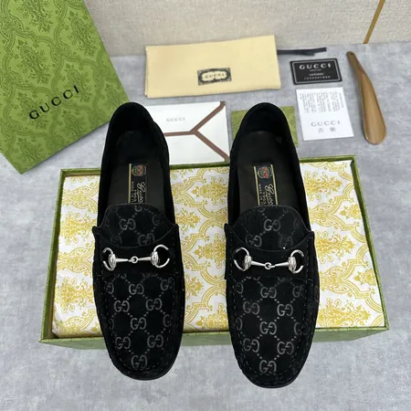 グッチ ビジネスシューズ