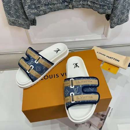 ルイヴィトン スリッパ