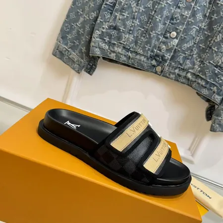ルイヴィトン スリッパ