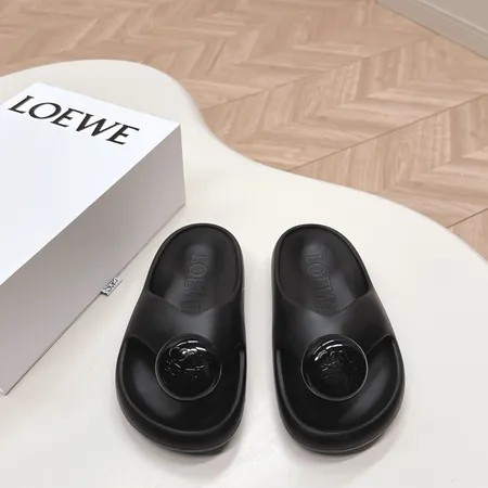 ロエベ スリッパ