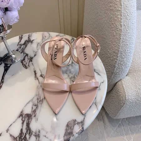 プラダ サンダル