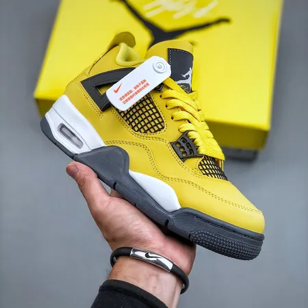 エアジョーダン スニーカー