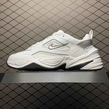 ナイキ スニーカー