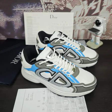 ディオール スニーカー