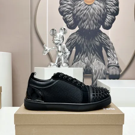 クリスチャン・ルブタン カジュアルシューズ