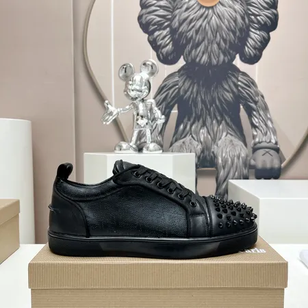 クリスチャン・ルブタン カジュアルシューズ