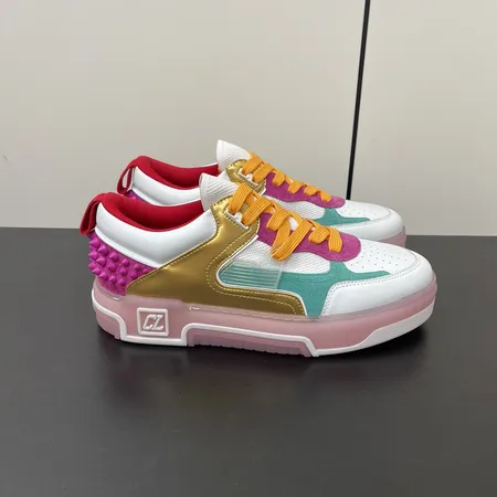 クリスチャン・ルブタン カジュアルシューズ