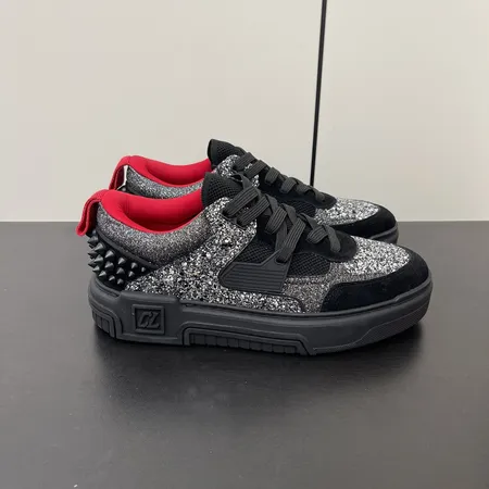 クリスチャン・ルブタン カジュアルシューズ