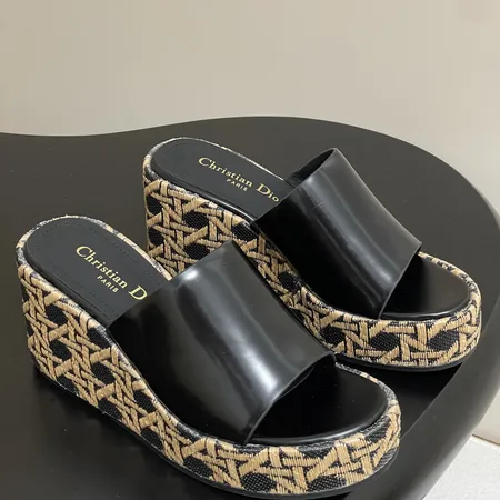 ディオール スリッパ