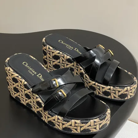 ディオール スリッパ