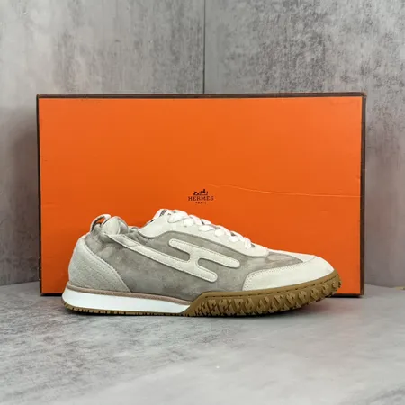 エルメス スニーカー