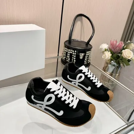 ロエベ カジュアルシューズ