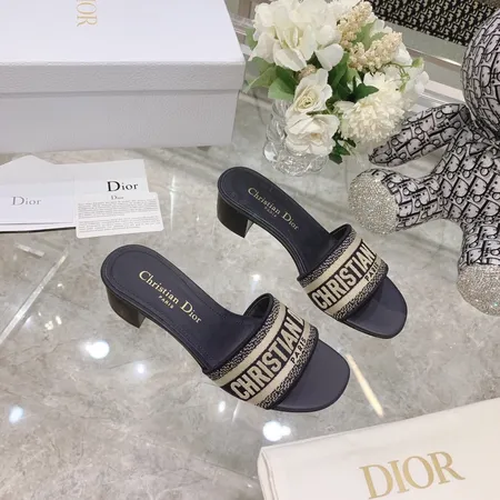 ディオール サンダル