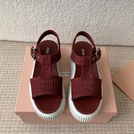 ミュウミュウ サンダル