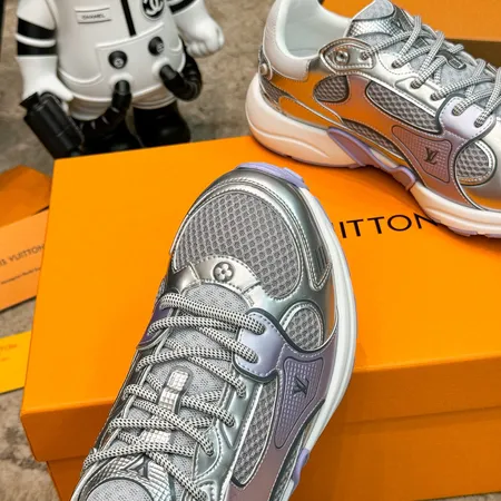 ルイヴィトン スニーカー
