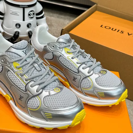 ルイヴィトン スニーカー