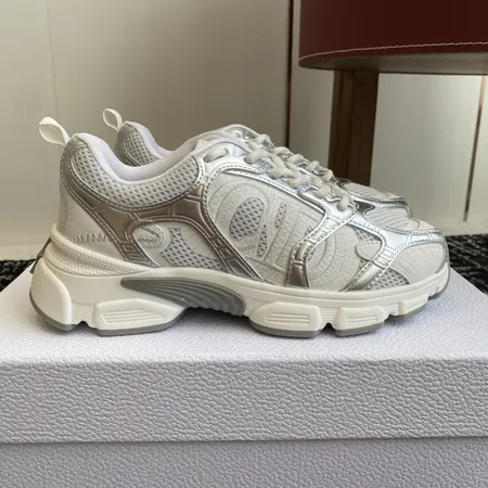 ディオール カジュアルシューズ