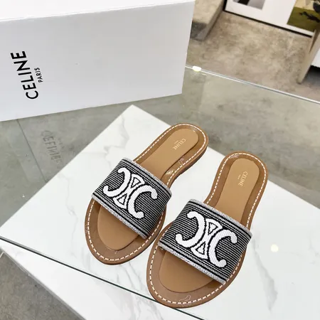 セリーヌ スリッパ