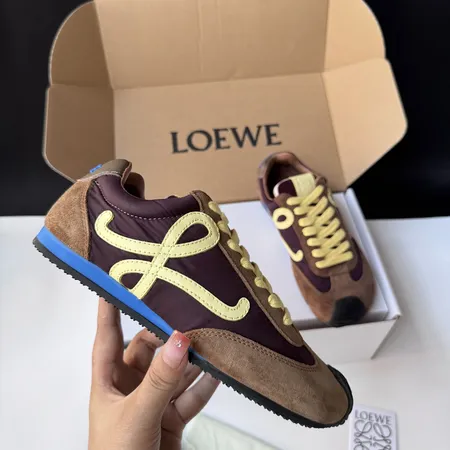 ロエベ カジュアルシューズ