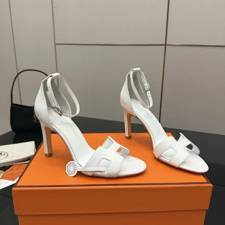 エルメス サンダル