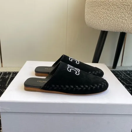 セリーヌ スリッパ