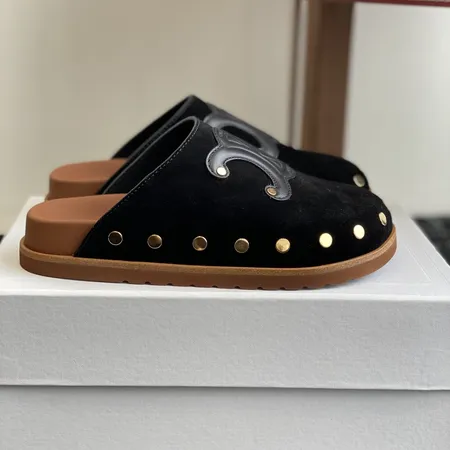 セリーヌ スリッパ