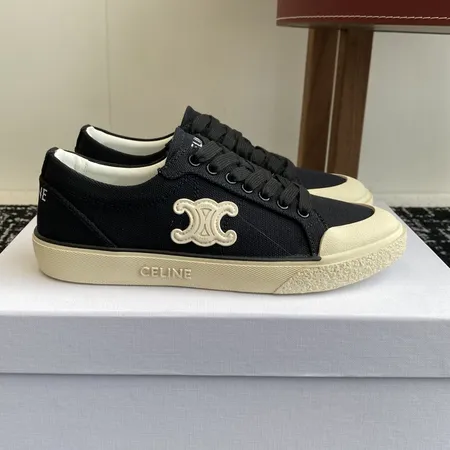 セリーヌ カジュアルシューズ