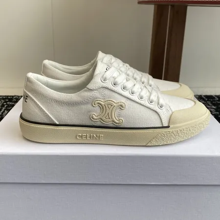 セリーヌ カジュアルシューズ
