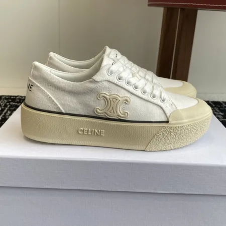 セリーヌ カジュアルシューズ