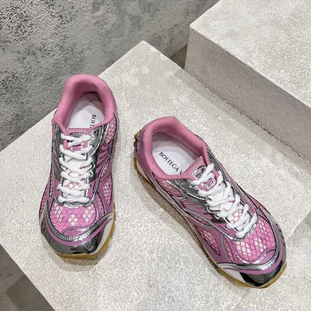 ボッテガ ヴェネタ スニーカー