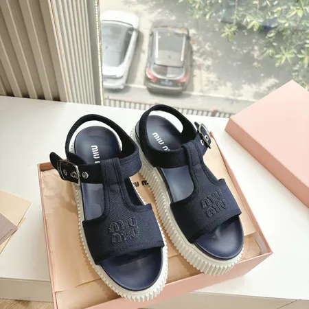 ミュウミュウ サンダル