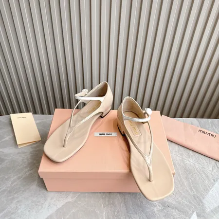 ミュウミュウ サンダル