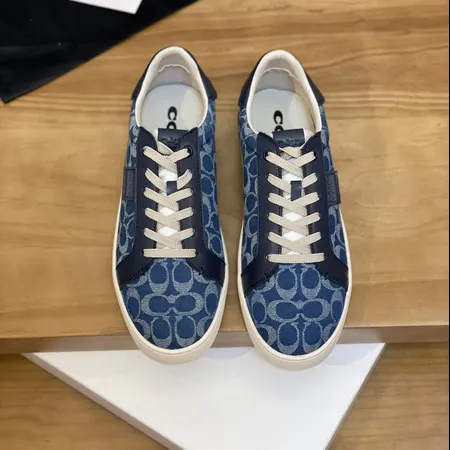 コーチ カジュアルシューズ