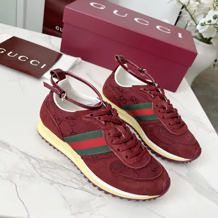 グッチ スニーカー