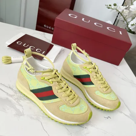 グッチ スニーカー