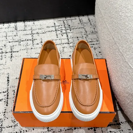 エルメス カジュアルシューズ