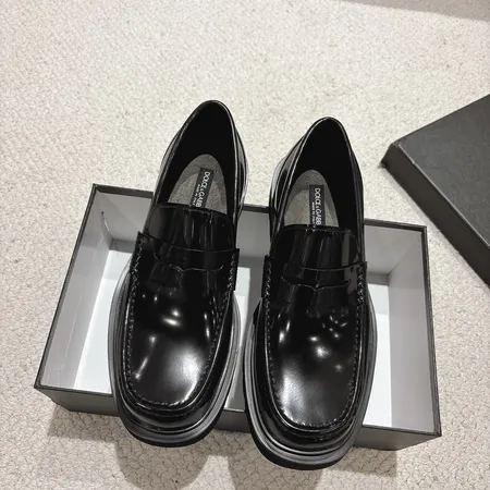 ドルチェ＆ガッバーナ ビジネスシューズ