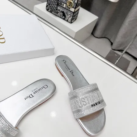 ディオール スリッパ