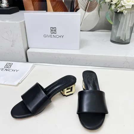 ジバンシィ スリッパ