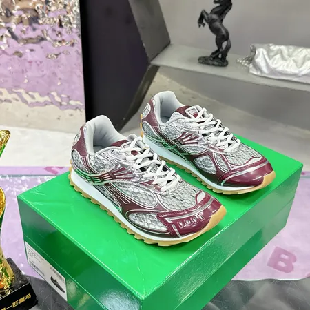 ボッテガ ヴェネタ スニーカー