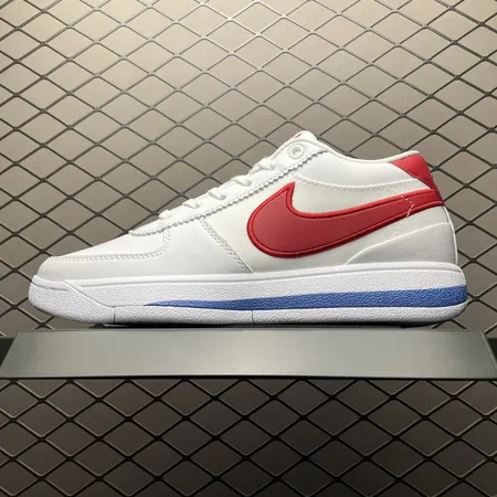 ナイキ スニーカー