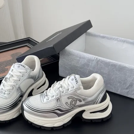 シャネル スニーカー