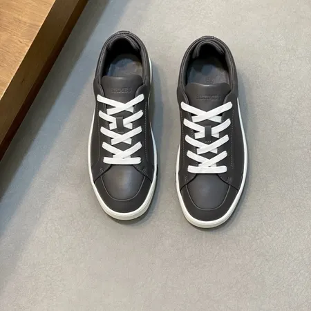 エルメス カジュアルシューズ